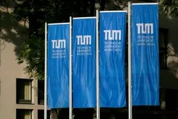 TUM.flags